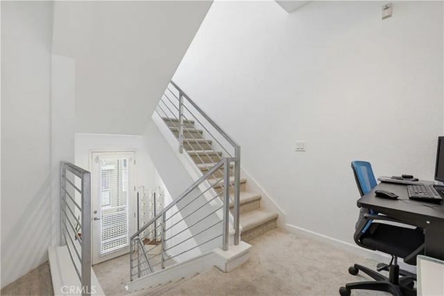 612 E Jeanette Lane, Santa Ana, CA 92705