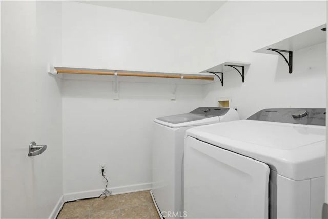 612 E Jeanette Lane, Santa Ana, CA 92705