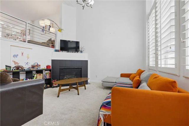 612 E Jeanette Lane, Santa Ana, CA 92705