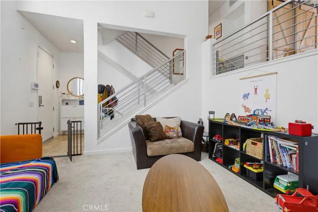 612 E Jeanette Lane, Santa Ana, CA 92705