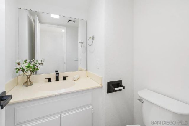 749 Regateo Dr., Hemet, CA 92543