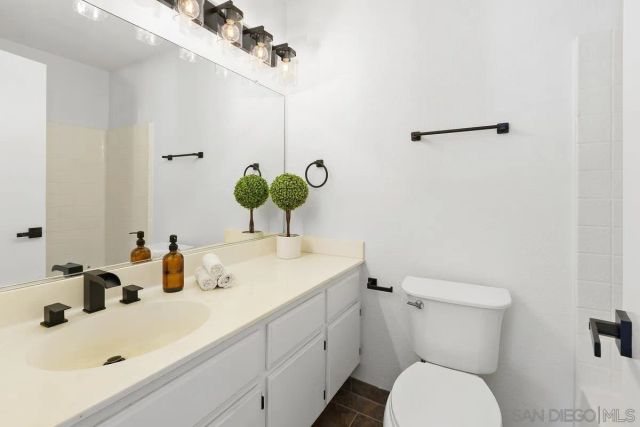 749 Regateo Dr., Hemet, CA 92543