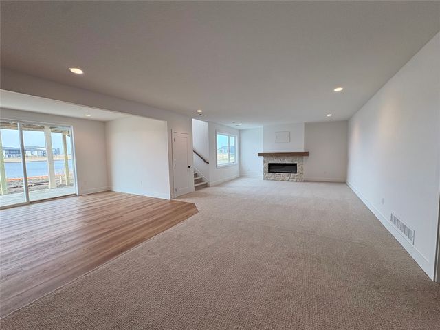 1355 NW Yorktown Drive, Waukee, IA 50263