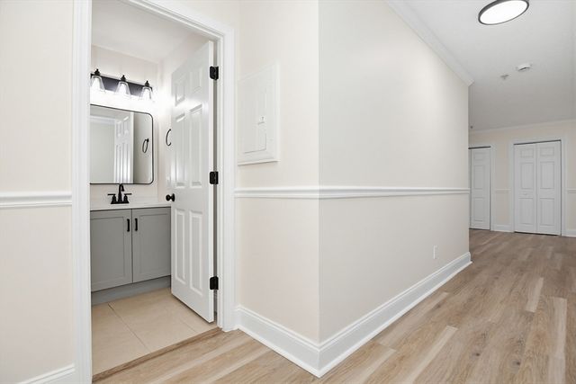200 Market St 3002, Lowell, MA 01852