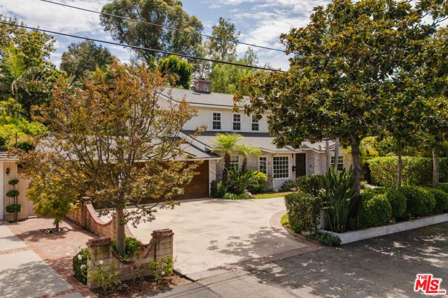 13230 Hesby Street, Los Angeles, CA 91423