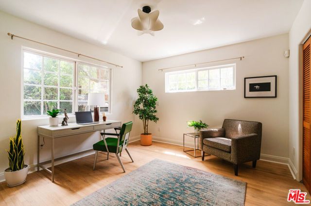 13230 Hesby Street, Los Angeles, CA 91423