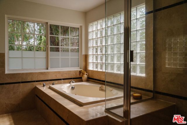 13230 Hesby Street, Los Angeles, CA 91423