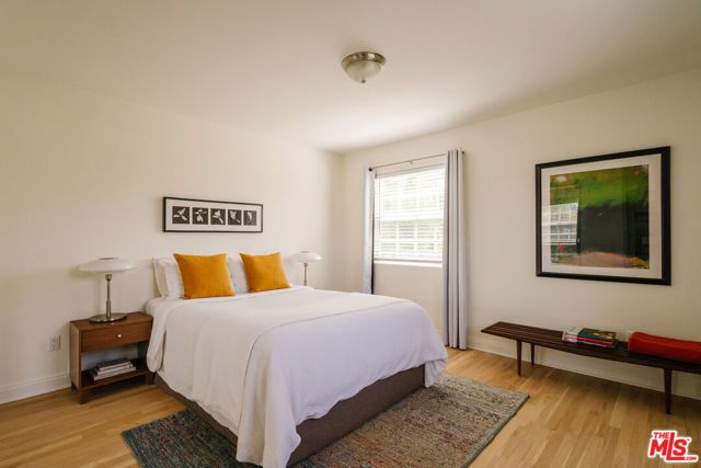 13230 Hesby Street, Los Angeles, CA 91423