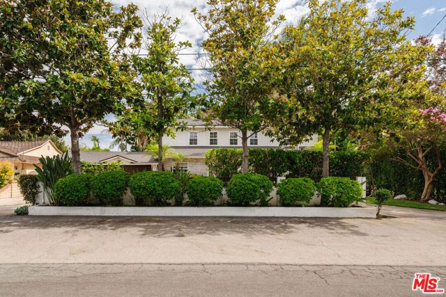13230 Hesby Street, Los Angeles, CA 91423