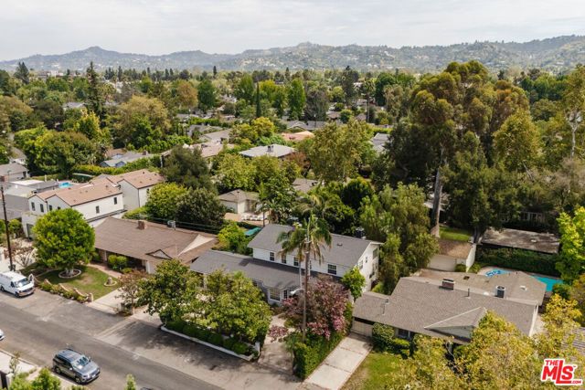 13230 Hesby Street, Los Angeles, CA 91423