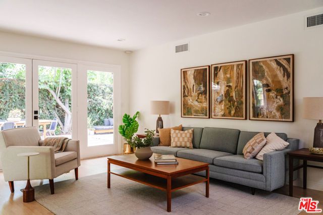 13230 Hesby Street, Los Angeles, CA 91423