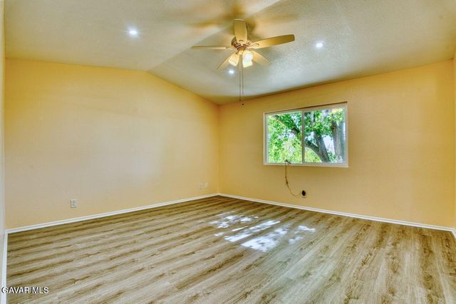 43954 Blue Sky Court, Lancaster, CA 93536