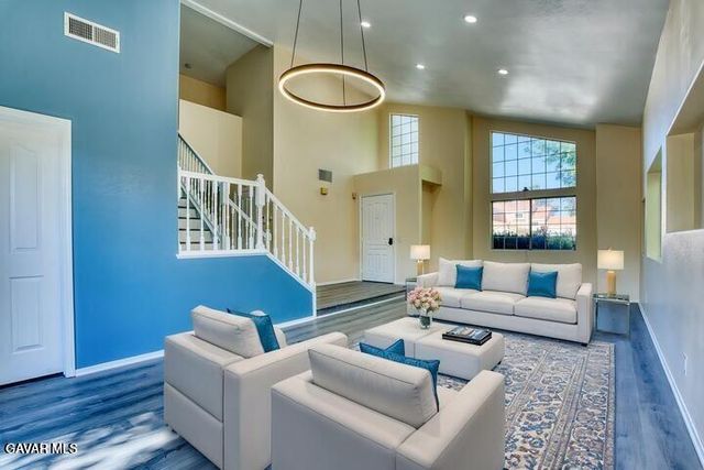 43954 Blue Sky Court, Lancaster, CA 93536