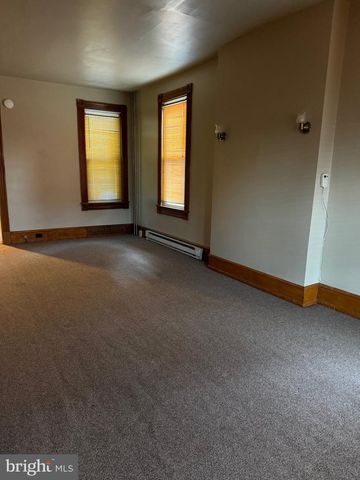 2807 KUTZTOWN RD, Reading, PA 19605