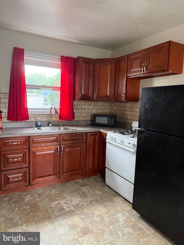 2807 KUTZTOWN RD, Reading, PA 19605
