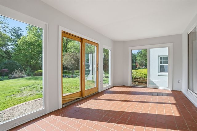 106 Bolton Rd, Harvard, MA 01451