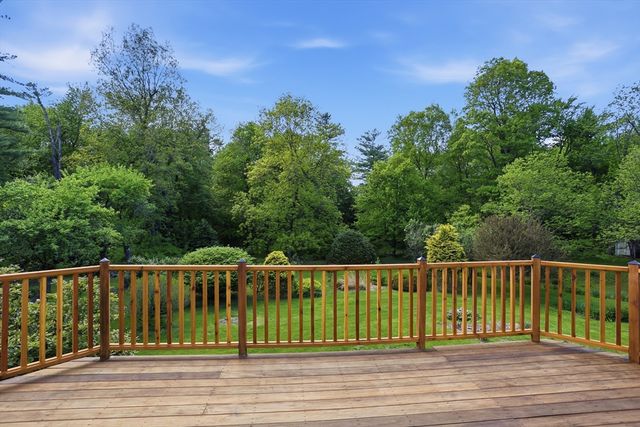 106 Bolton Rd, Harvard, MA 01451