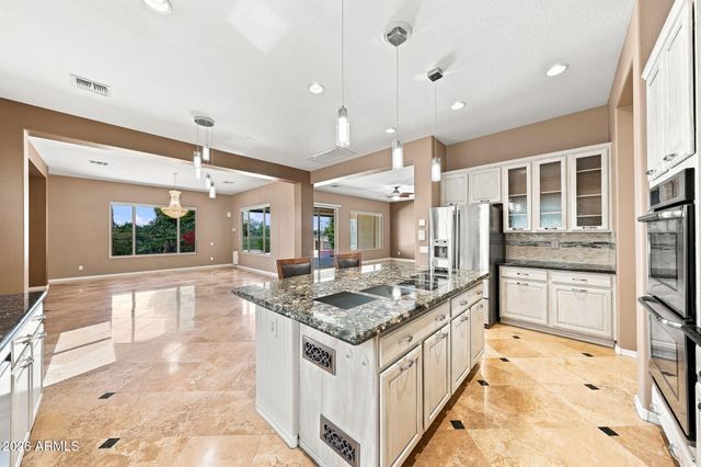 21922 N Pedregosa Court, Sun City West, AZ 85375