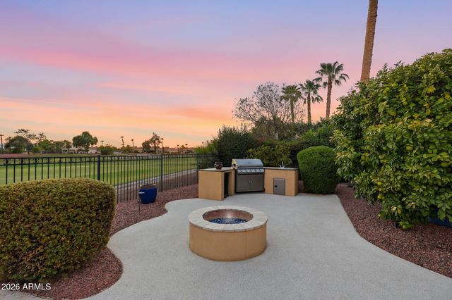21922 N Pedregosa Court, Sun City West, AZ 85375