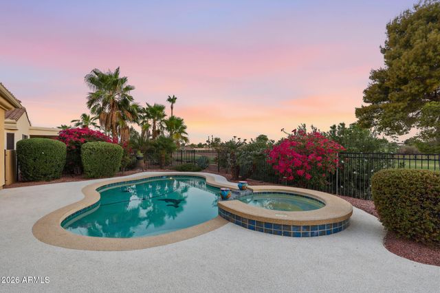 21922 N Pedregosa Court, Sun City West, AZ 85375