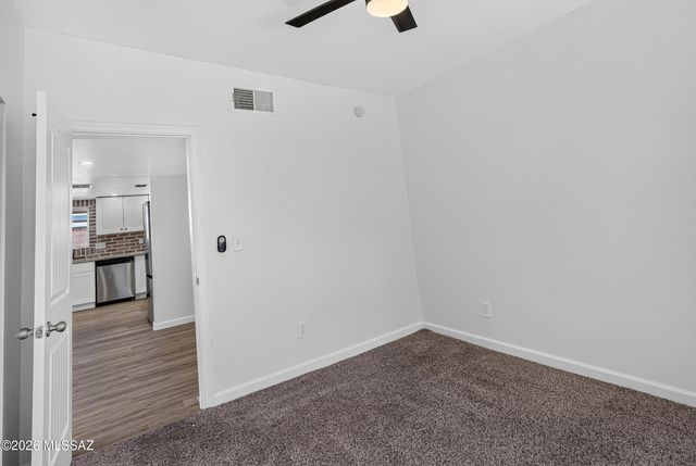436 E Seneca Street, Tucson, AZ 85705