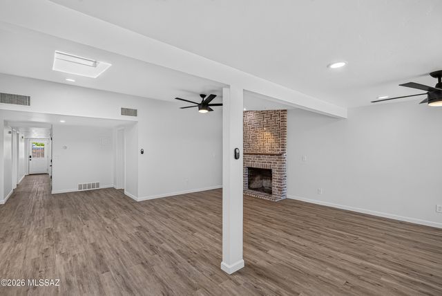 436 E Seneca Street, Tucson, AZ 85705