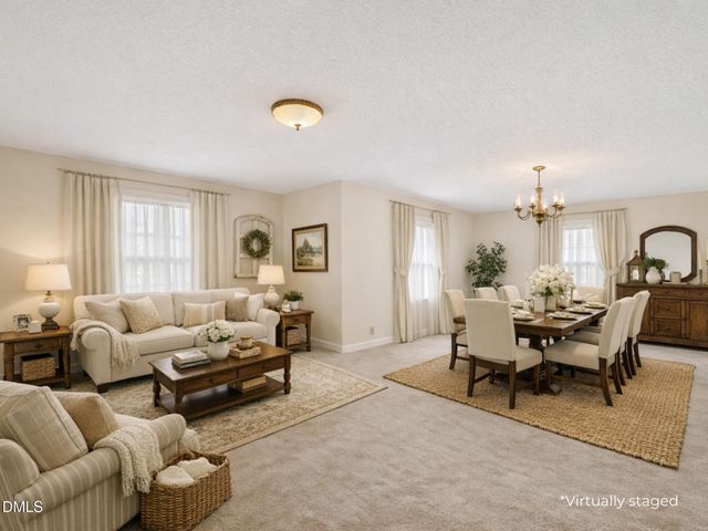 808 Chestnut Drive, Smithfield, NC 27577