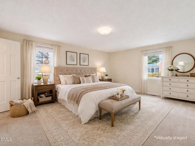 808 Chestnut Drive, Smithfield, NC 27577