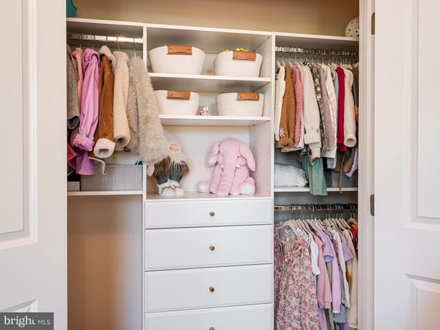 350 DAWSON PL, Downingtown, PA 19335