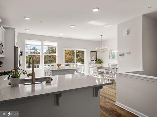 350 DAWSON PL, Downingtown, PA 19335