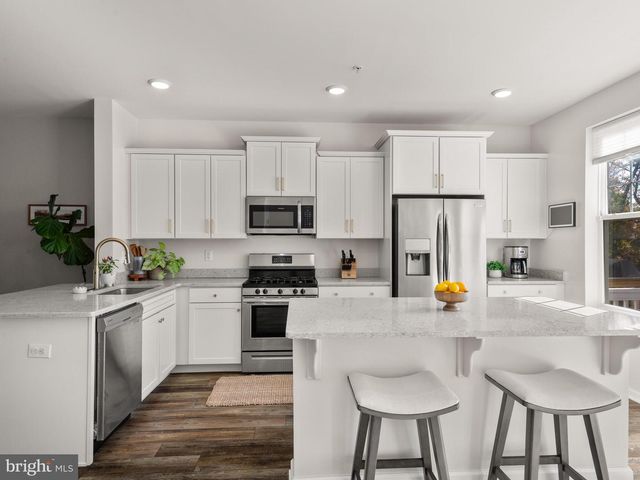 350 DAWSON PL, Downingtown, PA 19335