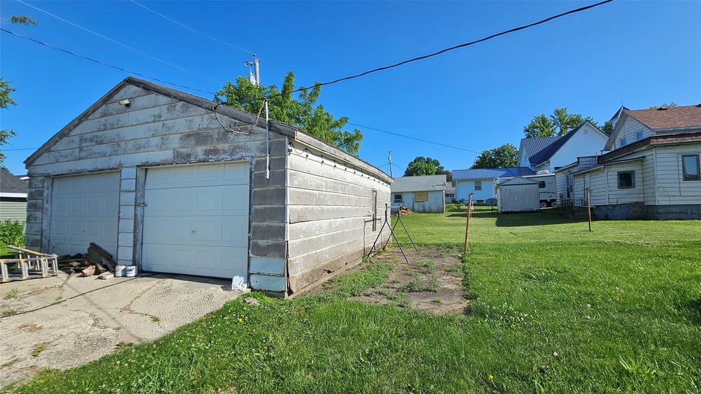 303 Front Street, Kellogg, IA 50135