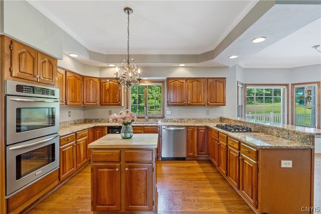 7815 Rolling Ridge Drive, Manlius, NY 13104