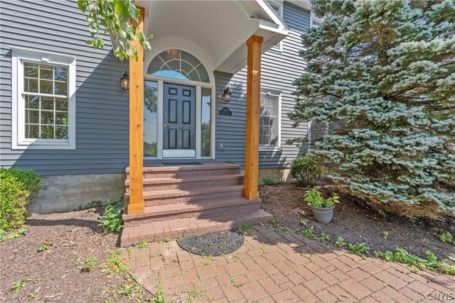 7815 Rolling Ridge Drive, Manlius, NY 13104