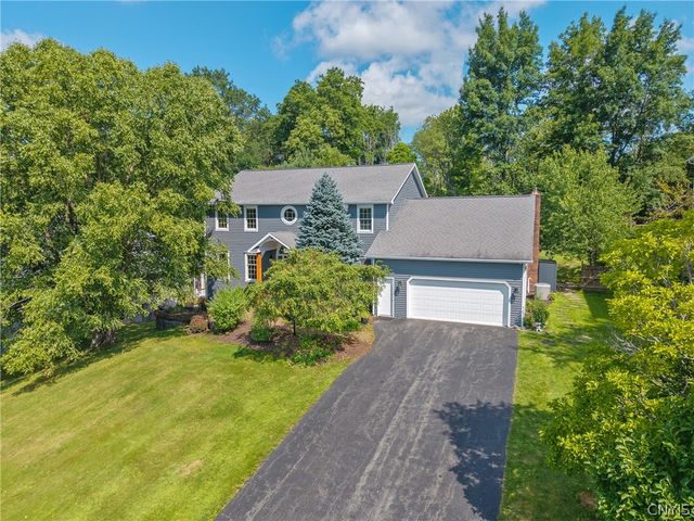7815 Rolling Ridge Drive, Manlius, NY 13104