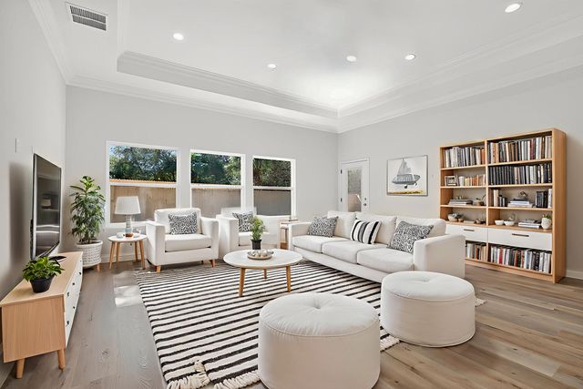 228 NE Greenbrier Circle, Fort Walton Beach, FL 32547