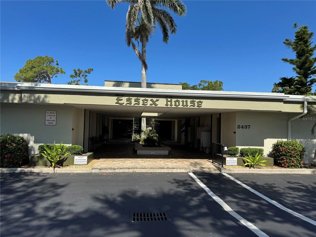 2437 HARBOR BOULEVARD 106, Port Charlotte, FL 33952