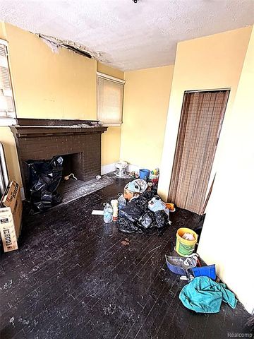 1656 W Grand Boulevard, Detroit, MI 48208