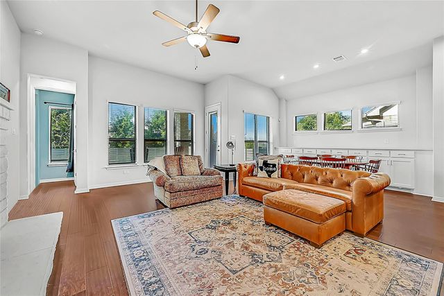 204 Belford ST, Georgetown, TX 78628