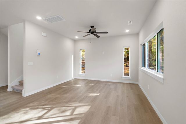 50 Thaxted Drive, Bella Vista, AR 72715