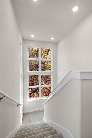 50 Thaxted Drive, Bella Vista, AR 72715