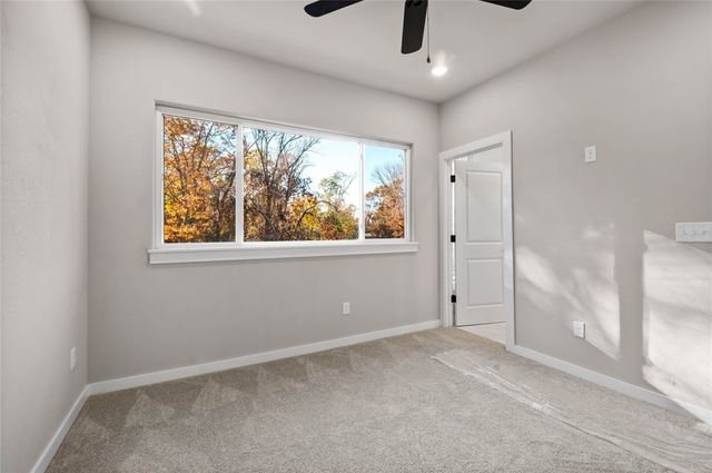 50 Thaxted Drive, Bella Vista, AR 72715