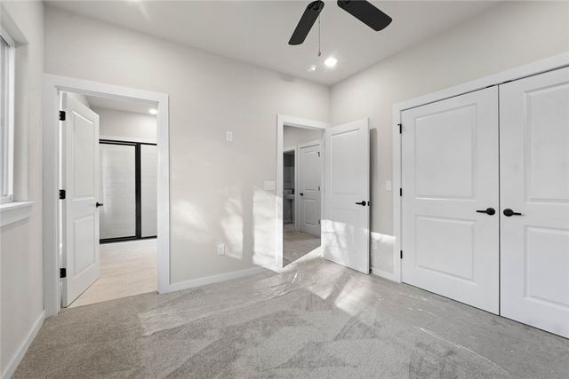 50 Thaxted Drive, Bella Vista, AR 72715