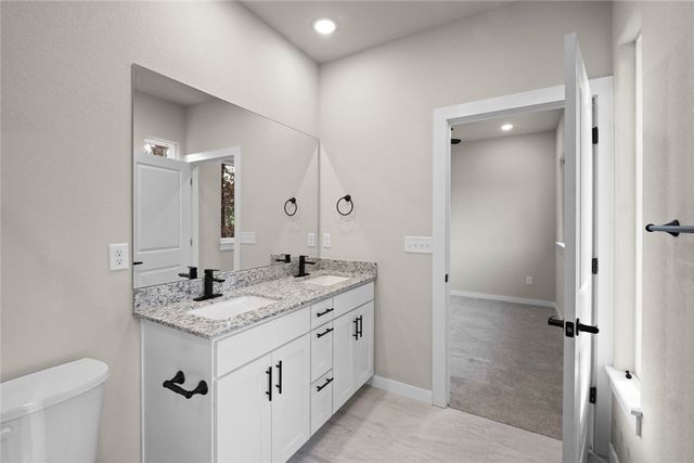 50 Thaxted Drive, Bella Vista, AR 72715