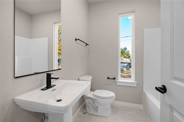 50 Thaxted Drive, Bella Vista, AR 72715