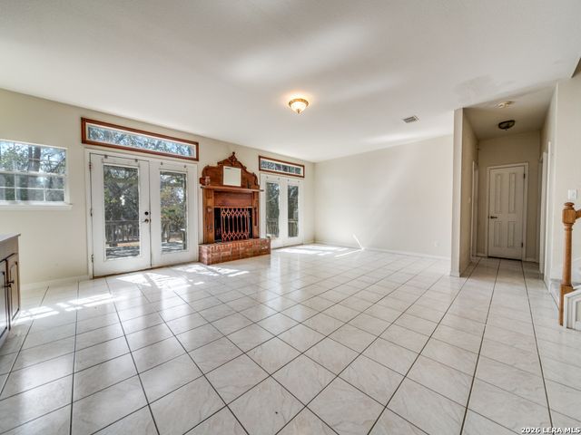 206 Mesquite Trl, Boerne, TX 78006