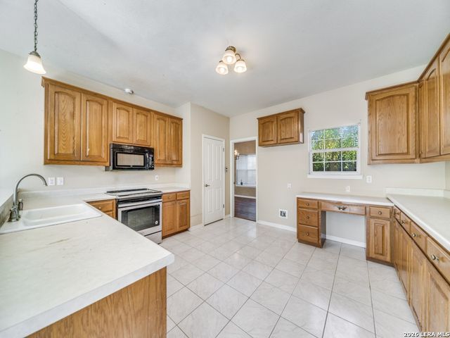 206 Mesquite Trl, Boerne, TX 78006