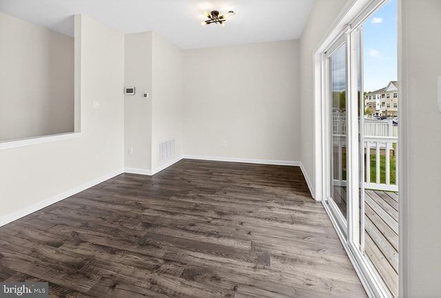25 STANTON RD, Mount Holly, NJ 08060