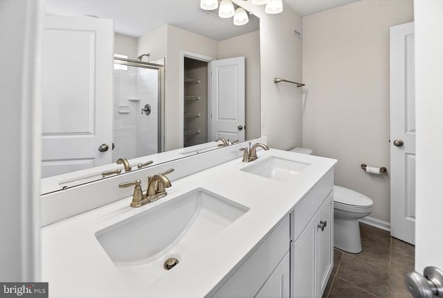 25 STANTON RD, Mount Holly, NJ 08060