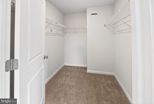 25 STANTON RD, Mount Holly, NJ 08060
